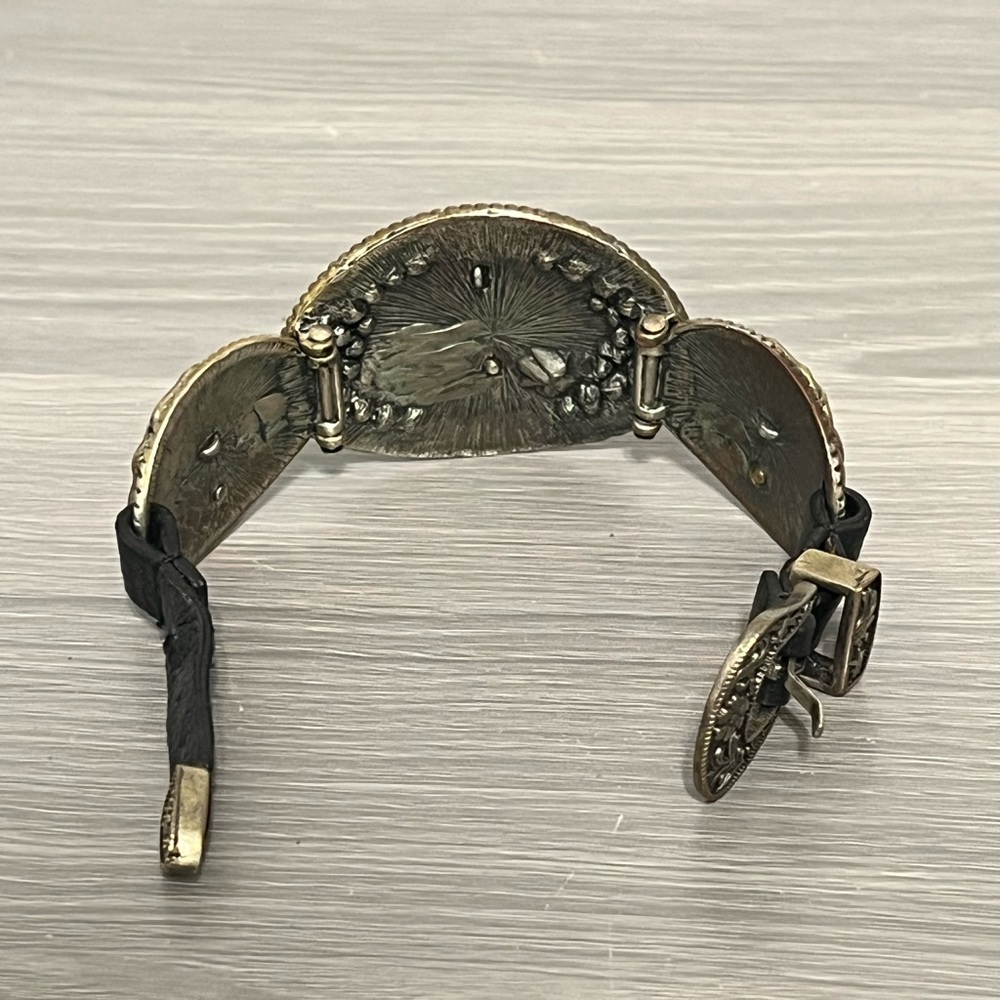 Leather and Bronze Buckle Bracelet with Flowers, Black and White Gemstones - Picture 7 of 10